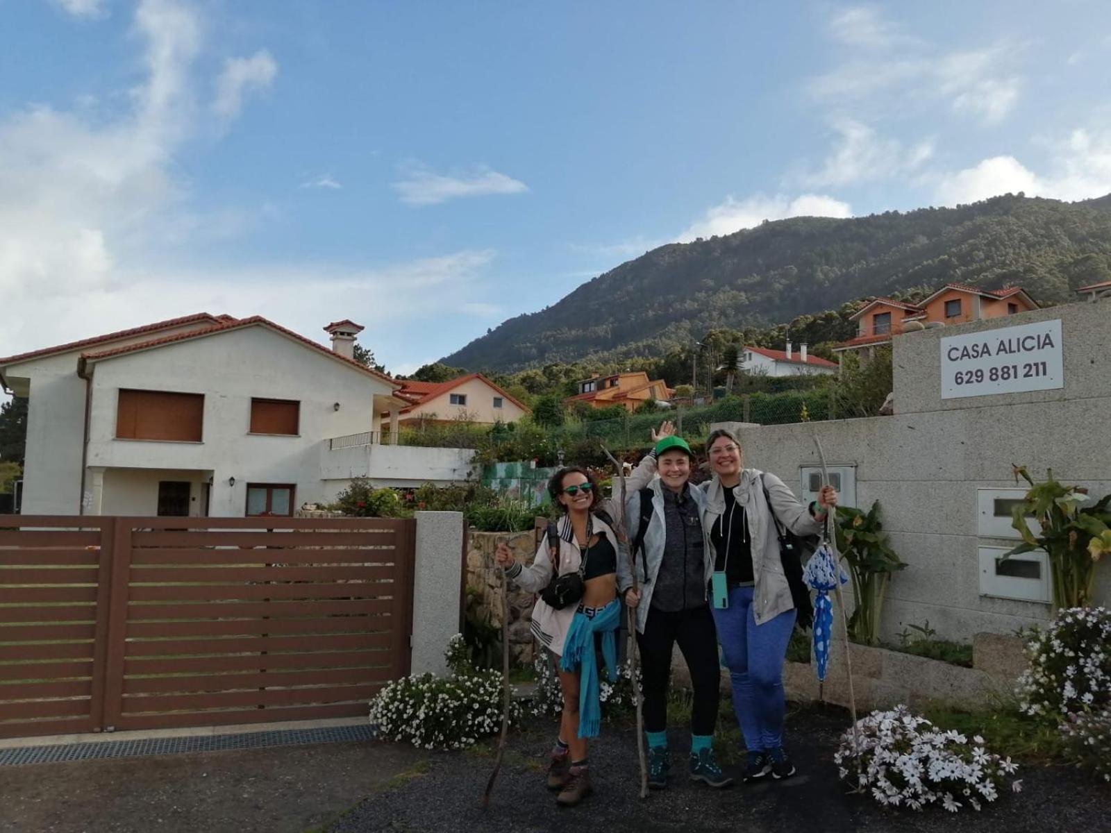 Rooms Peregrinos B Casa Alicia Rosal Екстериор снимка