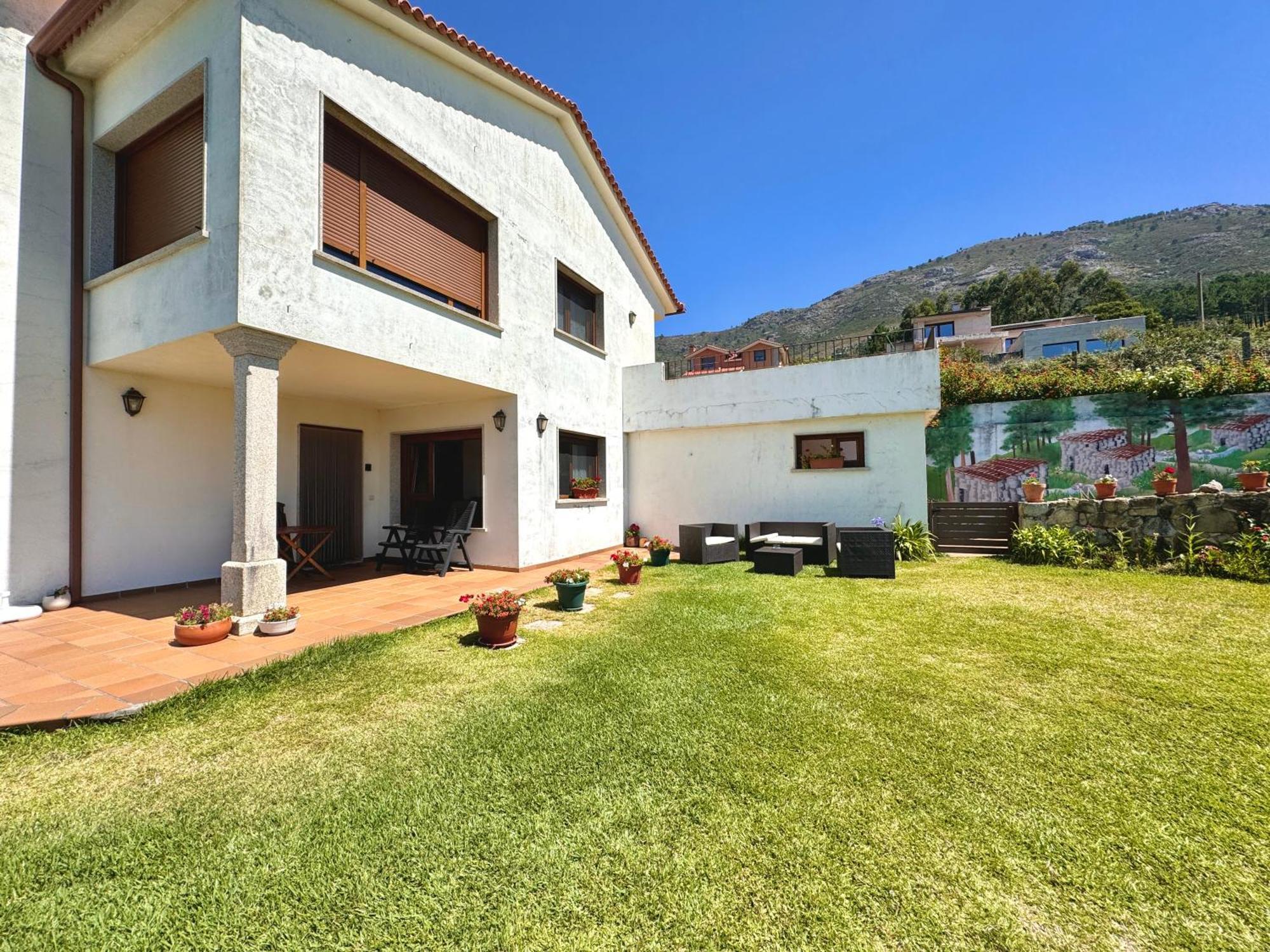 Rooms Peregrinos B Casa Alicia Rosal Екстериор снимка