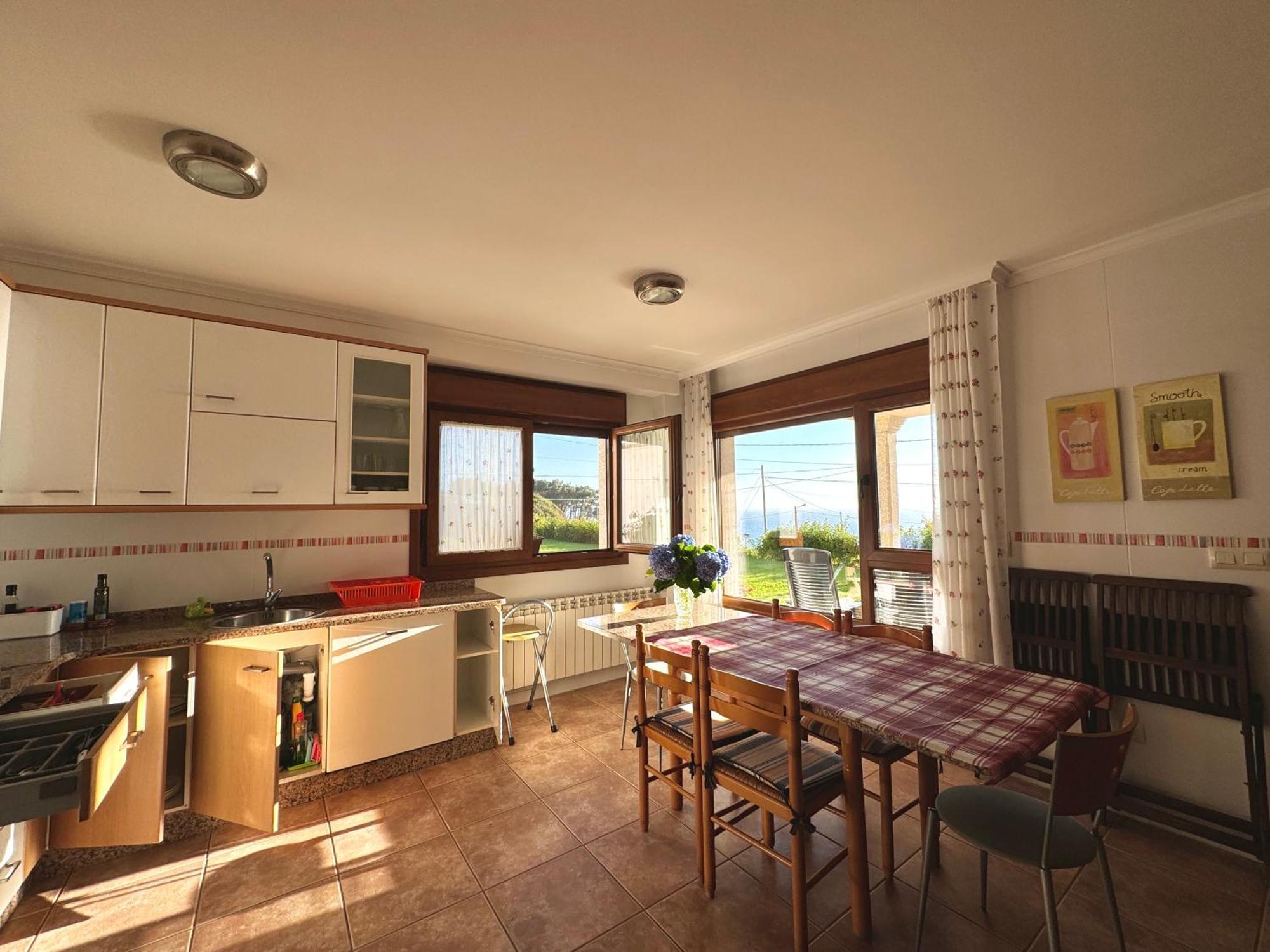 Rooms Peregrinos B Casa Alicia Rosal Екстериор снимка